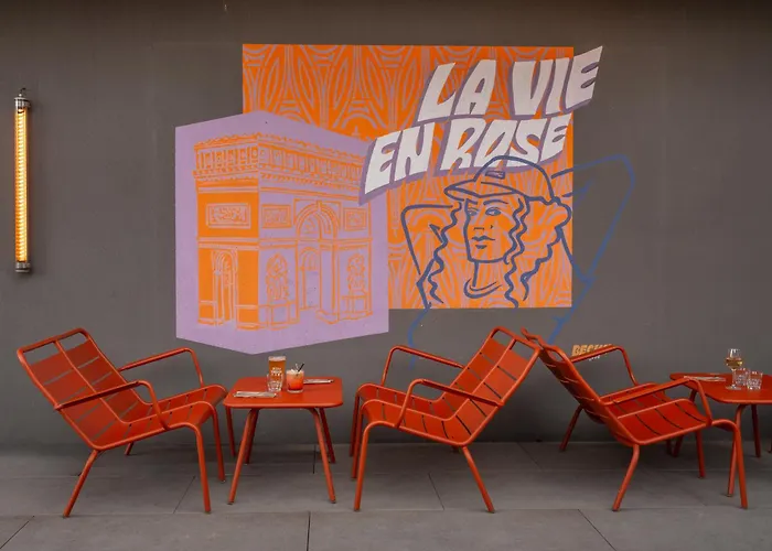 Eklo Paris Cdg Airport Hotel *